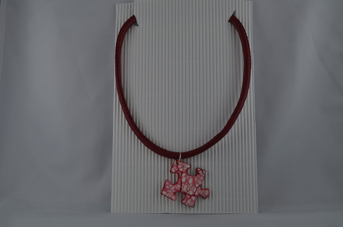 15115 - Pendentif EggShell rouge