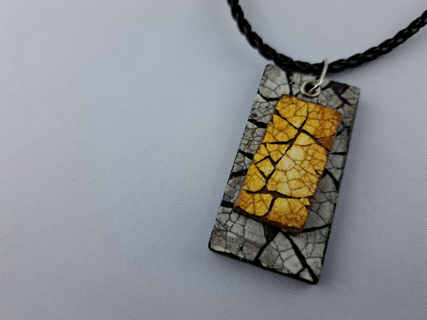 15162 - Pendentif EggShell noir/doré