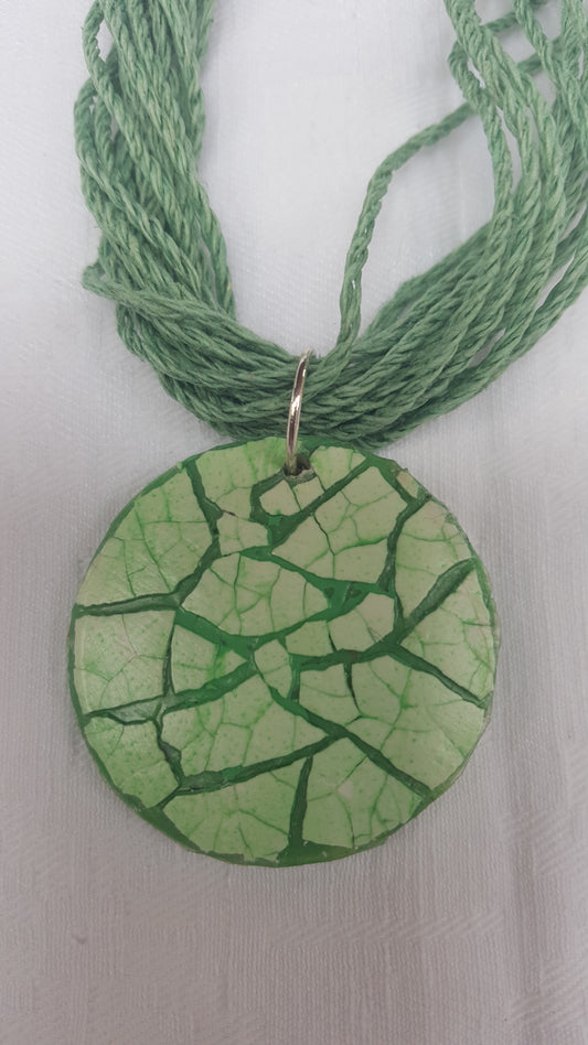 18115 - Pendentif EggShell vert