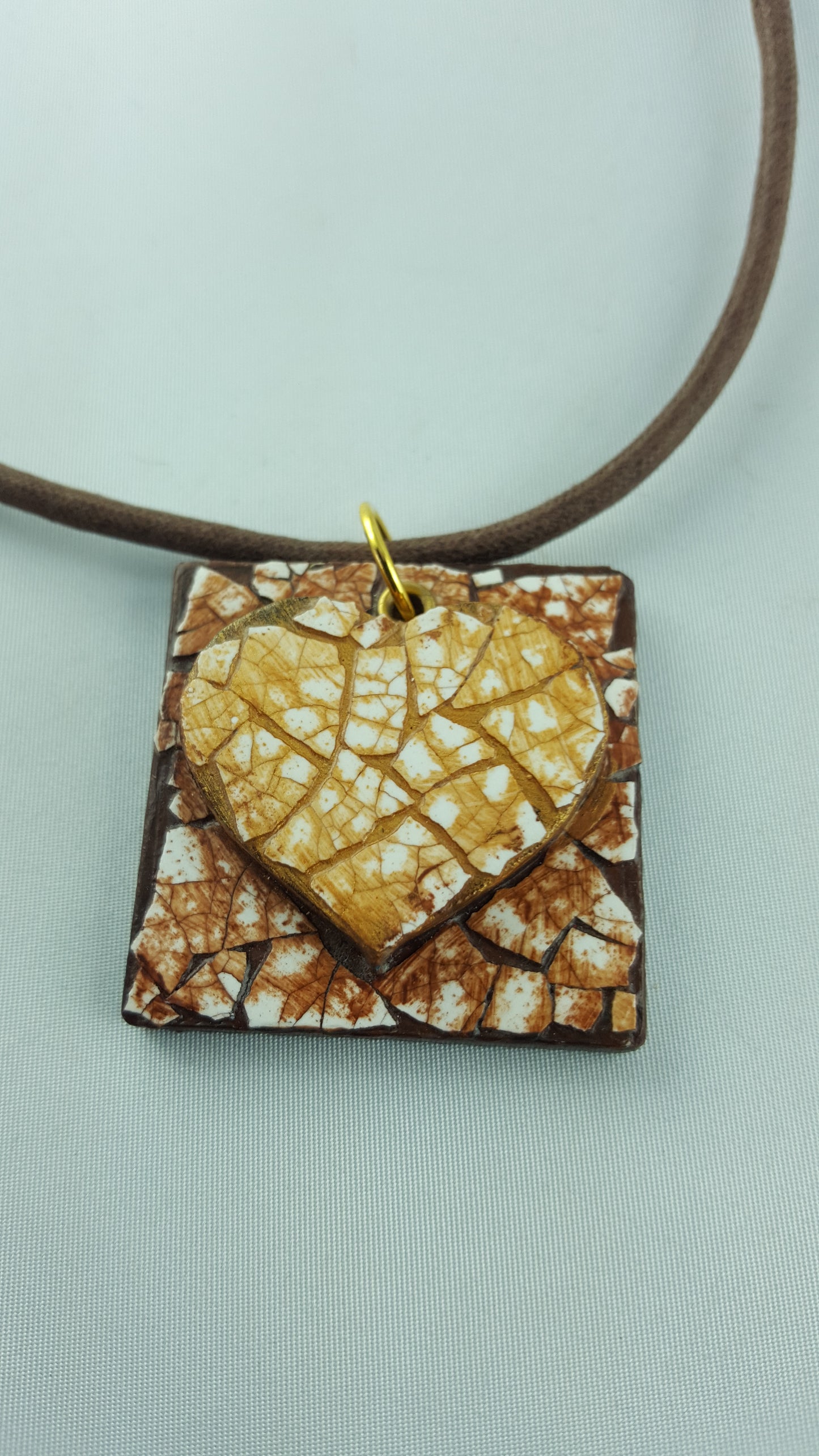18119 - Pendentif EggShell brun