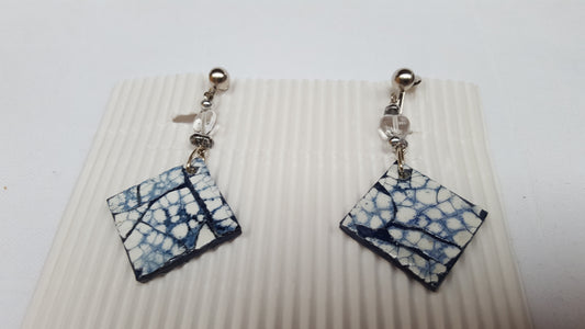 18310 - Magnifiques boucles d’oreilles Eggshell bleues