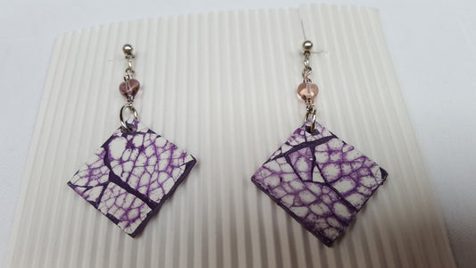 18311 - Magnifiques boucles d’oreilles Eggshell lila