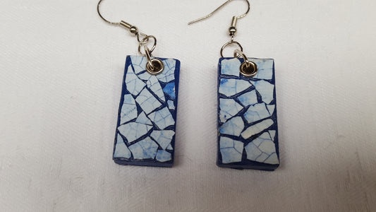 18323 - Magnifiques boucles d’oreilles Eggshell bleue